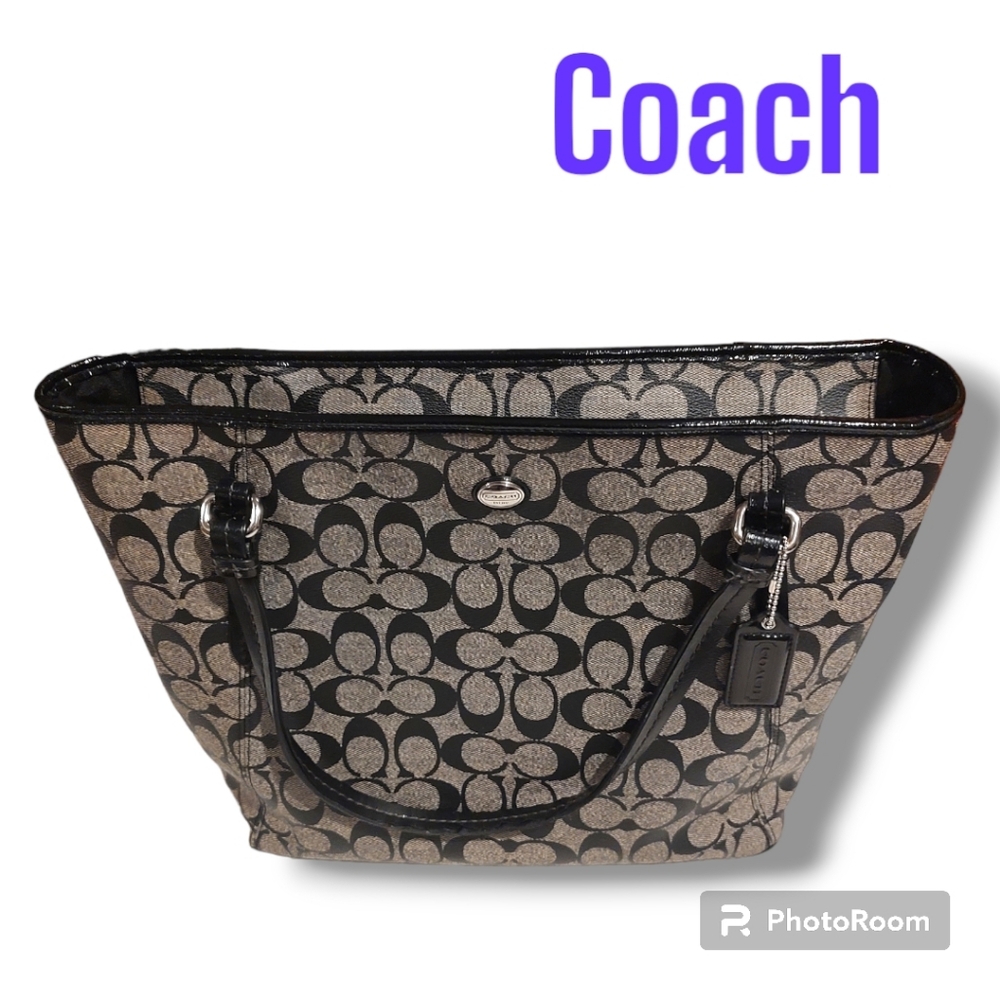 Coach GUC Peyton Signature Zip Top Large Tote Shoulder Bag